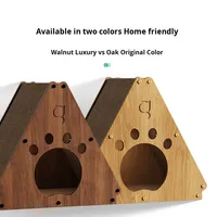 Griffoir pour chat triangulaire moderne et écologique de qualité supérieure avec emballage en carton, édition de Noël pour les grands chats à la maison
