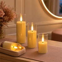 Bougies LED sans flamme en verre transparent pour une ambiance chaleureuse et douillette, parfaites pour la décoration intérieure, les soirées romantiques et les mariages.