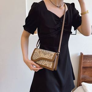 New Chinese Versatile Handbag Fashionable and Simple Crossbody Shoulder <b>Bag</b> - Product Image 4