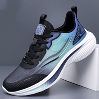 Sepatu Pria Baru Musim Semi Gugur Bahan Stretch Mesh Atas Model Slip-On Bernapas Olahraga Kasual Ringan Sol Empuk Bantalan Empuk untuk Lari