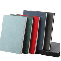 Carnet A5 personnalisé en similicuir avec reliure thermocollée, idéal pour un usage quotidien par les étudiants et les professionnels, parfait pour offrir en cadeau et pour la vente en gros.