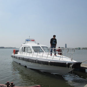 قوارب دورية بحرية بحرية من الألياف الزجاجية عالية السرعة 40 قدمًا من Grandsea للبيع - Product Image 4