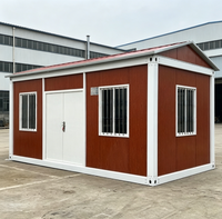 Maison conteneur préfabriquée personnalisée de 20 pieds ou 40 pieds, ignifuge, avec panneaux sandwich en laine de roche, pour dortoir modulaire de chantier