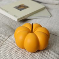 Ornements de citrouille artisanaux en porcelaine blanche de style rustique américain, design champêtre, décoration intérieure pour salons et caves à vin