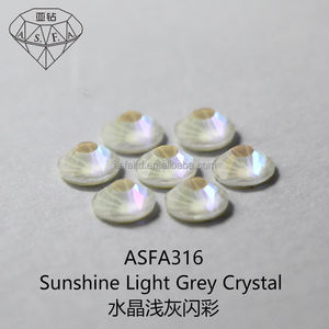 ASFA316 Cristaux de verre gris clair brillant à 12 facettes, strass thermocollants durables pour la décoration DIY, vêtements faits à la main - Product Image 2