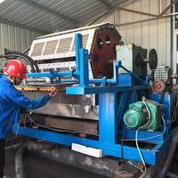 Machine à alvéoles pour plateaux à œufs, machine de chargement de plateaux à œufs, machine automatique pour plateaux à œufs