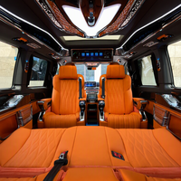 Kit d'amélioration intérieure pour Mercedes Classe V W447 Orange : Sièges rotatifs, table de conférence centrale, canapé-lit, TV de toit, équipement de surclassement