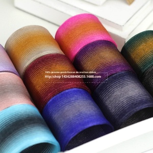 Оригинальный Фабричный атласный двухсторонний материал для волос NG98 Южная Корея градиентный цвет Снежная пряжа букет цветок бант лента оптом - Product Image 2