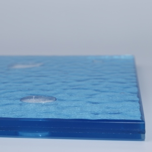 Panneau de verre décoratif texturé bleu avec motif de points blancs, verre artistique pour la décoration de portes et fenêtres de maison et la création de cloisons. - Product Image 4