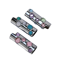 Étui à briquet en alliage de zinc clouté de pierres turquoise, coloré, vente en gros d'usine, pour accessoire de fumeur
