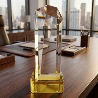 Trophée en cristal K9 personnalisé, directement de l'usine, avec base jaune et plaque en verre transparent, reconnaissance d'excellence pour les entreprises