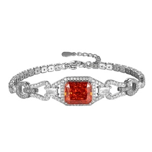 Wholesale Fashion Jewelry Eco-friendly Copper 10*12MM Ice Out Cubic Zirconia Women Fashion Square Chain Link <b>Bracelet</b> - Product Image 3