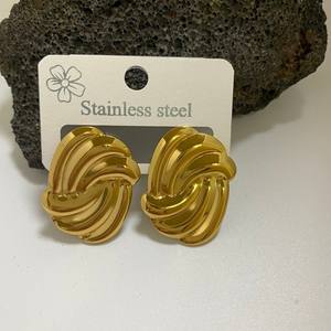 MW moda paslanmaz çelik takı küpe olmayan kararmaz önlemek için 18k altın kaplama paslanmaz çelik geometrik küpe kadınlar - Product Image 6