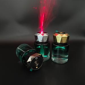 Máquina de aromaterapia automotriz de vidrio recargable portátil, difusor de aceite esencial, <span class=keywords><strong>Humidificador</strong></span> fresco de aire innovador <span class=keywords><strong>para</strong></span> coche YS - Product Image 1