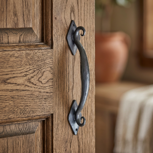 Poignée de porte d'hôtel contemporaine en fer forgé noir zingué - Product Image 3