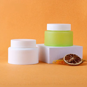 Barattolo Vuoto Rotondo Verde Bianco Personalizzabile 50g 100g 150g 200g in PP a Doppia Parete con Coperchio per <span class=keywords><strong>Crema</strong></span> <span class=keywords><strong>Viso</strong></span> e Prodotti Skincare - Product Image 2
