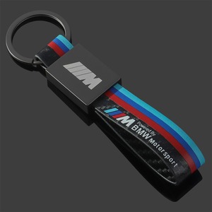 Porte-clés de voiture rectangulaire en cuir véritable avec motif fibre de carbone, logo sportif tricolore écologique transfrontalier - Product Image 3