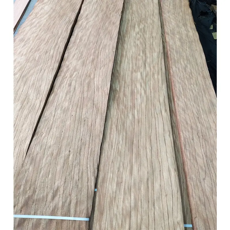 Sản xuất mới màu đỏ tự nhiên Gỗ Veneer CuộN Đỏ Zebrawood Rosewood Veneer gỗ tuyết tùng Gỗ Veneer cho ưa thích MDF