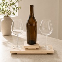 Rustikales Holz-Whiskey-Serviertablett mit Erhöhtem Flaschenhalter, 2-stufiger L-förmiger Präsentationsständer für Hausbar-Theke