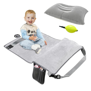 Extensor de Asiento de Avión para Niños, Reposapiés, Cuna de Viaje para Niños Pequeños con Almohada Inflable, Hamaca para Bebés, Gris y Azul, Terciopelo Cristal - Product Image 1