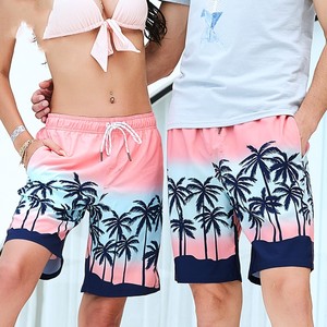Concevez votre propre maillot <span class=keywords><strong>de</strong></span> <span class=keywords><strong>bain</strong></span> poches Polyester imprimé fleuri hommes et femmes séchage rapide été Couples plage conseil Shorts - Product Image 1