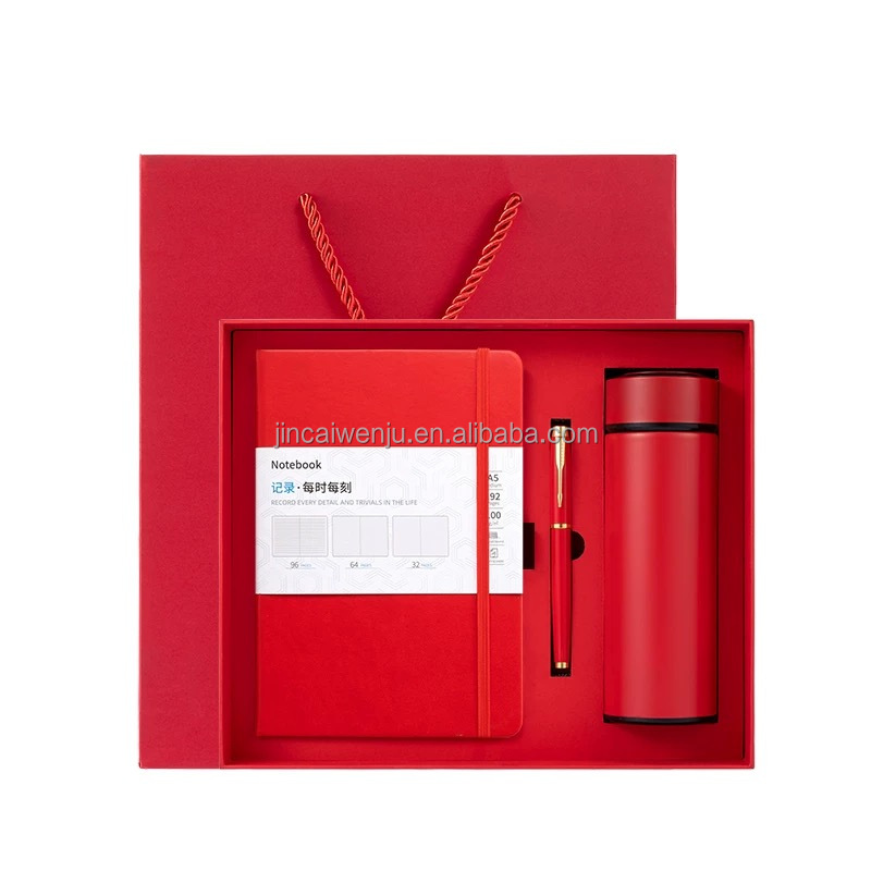 Carnet rouge + stylo + tasse
