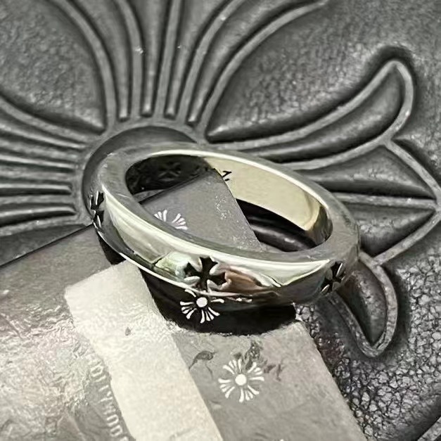 Anillo de corazón ligero