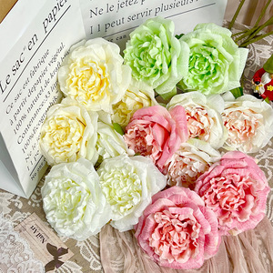 Roses artificielles en soie Lychee, fleurs pour mariage, décoration de la maison, bouquet fait main - Product Image 1