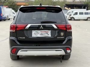 Vente Flash - <span class=keywords><strong>Mitsubishi</strong></span> <span class=keywords><strong>Outlander</strong></span> d'occasion <span class=keywords><strong>2020</strong></span>, 2.4L essence, SUV 4x4, 7 places, excellent état, faible kilométrage, SUV familial d'occasion - Product Image 5