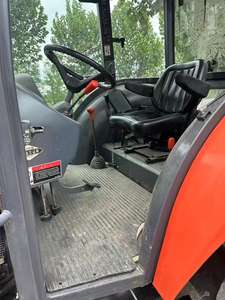 Machines Agricoles d'occasion Kubota 704 954 Tracteurs - Product Image 5