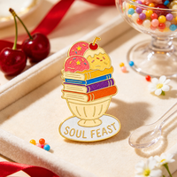 Nouvel Arrivage : Broche Émaillée Livre, Vente en Gros, Thème Crème Glacée, pour Décoration de Vêtements, Cadeau pour Amateurs de Livres, Personnalisable avec LOGO, Épingles de Revers Scintillantes