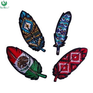 Ingrosso 2026: Patch Ricamato a Mano con Piume, Prodotto in Cina, per Abbigliamento, con Paillettes e Tecnica di Applicazione a Caldo in Plastica - Product Image 2