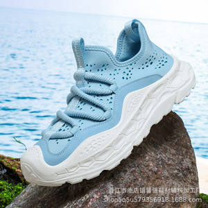 Chaussures de marche légères et souples en maille respirante à semelle plate rétro pour hommes et femmes, tendance mode - Product Image 6