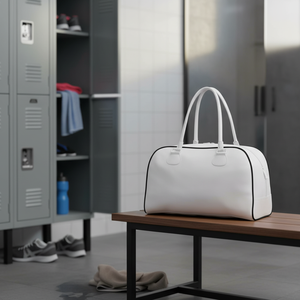 Borsa sportiva bianca con finiture nere e doppi manici per palestra o viaggi - Product Image 3