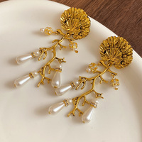 Boucles d'oreilles pendantes vintage baroque françaises élégantes, style Jhumka, avec cristaux floraux et perles, bijoux de mariée de luxe léger, tendance mode