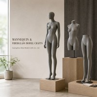 Mannequin Femme Élégant en Fibre de Verre Blanc Brillant, Tête Ovale, Abstrait, pour Vitrine de Magasin de Vêtements, Forme de Robe, Vente en Gros
