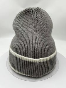 Gorro de Punto con Rayas en Contraste, Logotipo Bordado en 3D, Unisex, Cálido, Invernal, Informal, Gorro de Calavera - Product Image 6