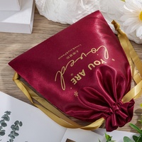 Sacs Pochettes Perruques en Satin Noir de Luxe Personnalisés, Grands Sacs à Cordon en Soie pour Cheveux, Tissu Fait Main Doux, Logo Inclus pour Femmes