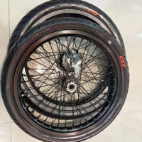 مجموعة عجلات سوبرموتو 17 بوصة بالجملة من المصنع لـ Sur-Ron Light Bee LBX Talaria MX3 MX4 مع إطارات للطرق العادية 1.6 2.15 70/90-17 90/80-17
