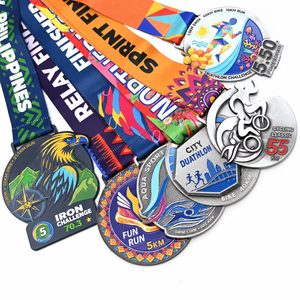 Médaille <span class=keywords><strong>de</strong></span> finisseur personnalisée en alliage <span class=keywords><strong>de</strong></span> zinc 3D, série Triathlon 5150, édition Île, natation, vélo, course, médailles <span class=keywords><strong>de</strong></span> récompense sportives en métal avec ruban - Product Image 4