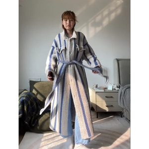 [Disponibile] Camicia da Notte Termica <span class=keywords><strong>in</strong></span> <span class=keywords><strong>Pile</strong></span> Corallo, Nuovo Accappatoio Invernale da Donna, <span class=keywords><strong>Pigiama</strong></span> Lussuoso e Caldo con Fodera, <span class=keywords><strong>Taglie</strong></span> Plus - Product Image 4