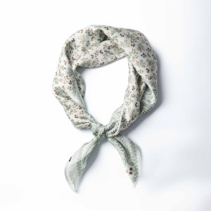 Foulard Quadrato Personalizzato con Stampa, Sensazione di Seta, Design Personalizzato, Bandana Hijab per Donne - Product Image 2