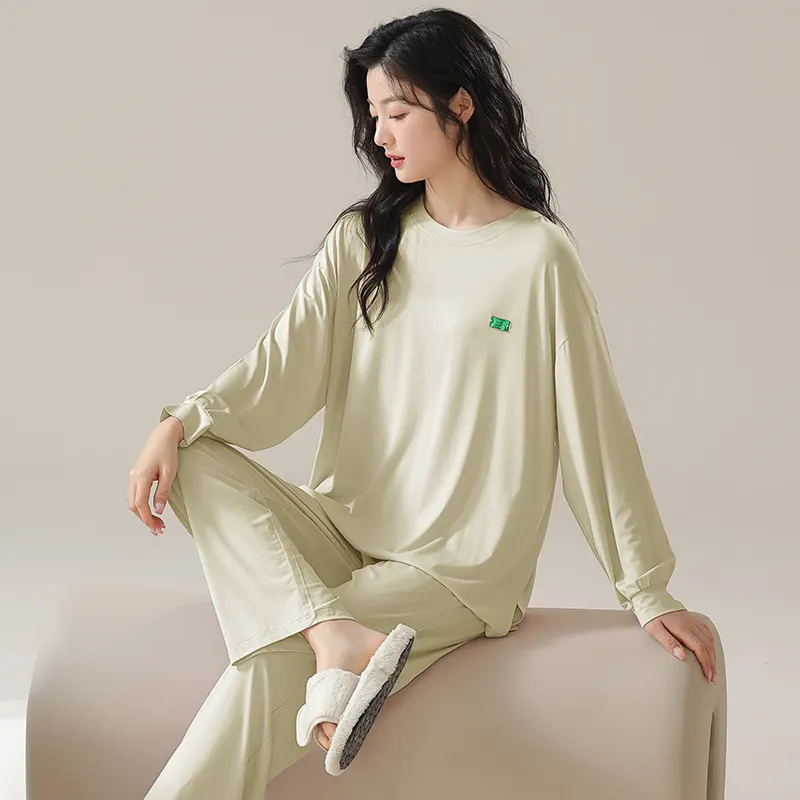 Kadınlar için fabrika toptan klasik günlük pijama set eğlence uzun kollu gecelik rahat kumaş modal kadın pijama