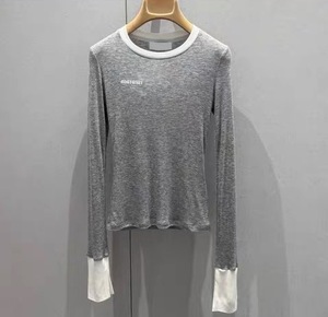 เสื้อยืดทรงสลิมฟิตสำหรับผู้หญิงสไตล์ qin <span class=keywords><strong>LAN</strong></span> เสื้อยืดแขนยาวมีตัวอักษรเทียมสองชิ้นแบบใหม่สำหรับฤดูใบไม้ผลิฤดูใบไม้ร่วง - Product Image 1