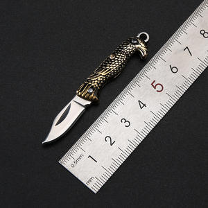 Mini Navaja Plegable Táctica Clásica de Acero Inoxidable, Duradera, Portátil, con Colgante para Llavero, para Viajes y Actividades al Aire Libre - Product Image 5