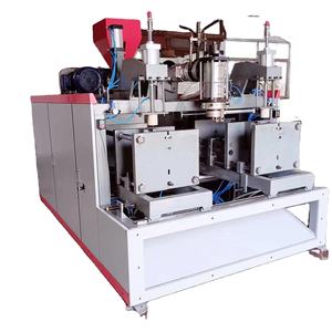 Macchina Soffiatrice per Bottiglie in Plastica a Bocca Larga Semi-Automatica Rotativa a Doppia Stazione - Product Image 3