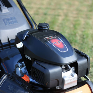 Cortacésped a Gasolina <span class=keywords><strong>Autopropulsado</strong></span> Yard Force de 46 cm con Motor <span class=keywords><strong>Honda</strong></span> GCV145 de 145 cm³, con Pantalla Digital, GM H46A - Product Image 1