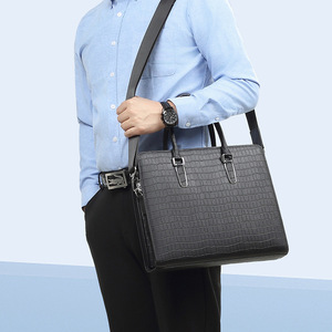 Porte-documents d'affaires pour homme en cuir véritable grande capacité, style navetteur, sac tendance avec serrure à combinaison et doublure en polyester - Product Image 2