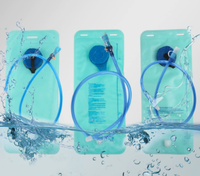 Sac d'hydratation tactique respirant en maille pour le trail, le vélo de montagne et la course à pied, avec support de casque et poche à eau de 3L