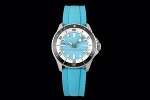 Reloj de Lujo para Hombre con Correa Azul Claro, Acero Inoxidable, Fecha Automática, Eta 2824, Bisel Estriado, Movimiento Mecánico Automático - Product Image 3